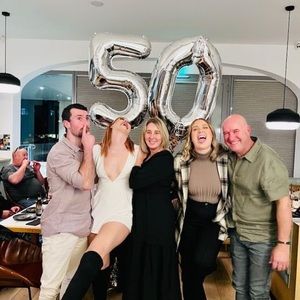 Meet your Posher, Sam